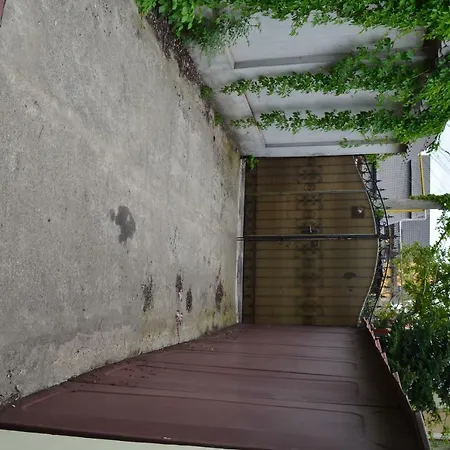 Private House Lejlighed
